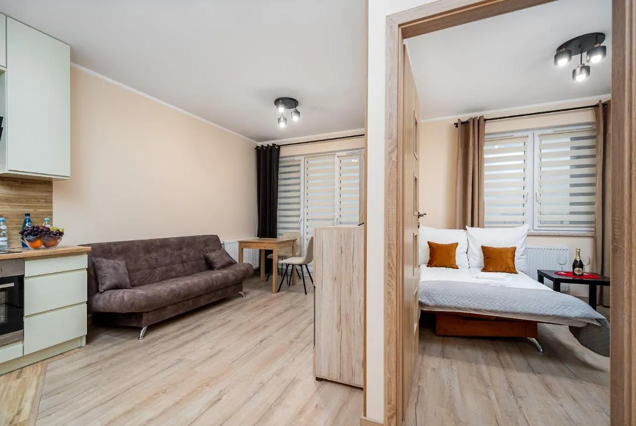 Warsaw Apartments White Польша